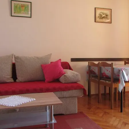 Apartment Petunia Fazana
